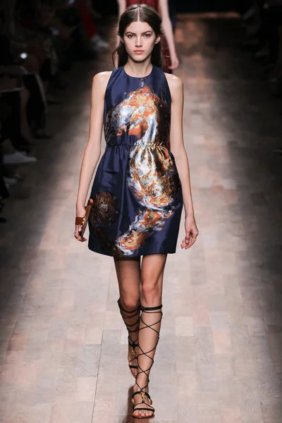 Look 48